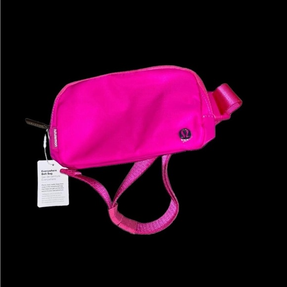 Lululemon Everywhere Belt Bag, 1L, Sonic Pink - Picture 3 of 5